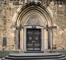 Portal der katholischen Pfarrkirche