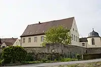 Zehnthof mit Kapellenbau