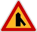 107: Vorfahrt an Einmündungen rechts