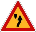 121: Vorgeschriebene Vorbeifahrt – rechts vorbei