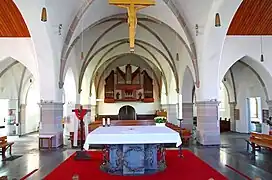 Blick zur Orgel