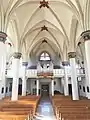Blick zur Orgelempore