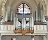 Empore