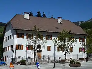 Gerichtsgebäude im Ortsteil Sankt Virgil