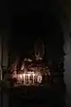 Lourdes-Grotte nördlich des Haupteingangs der Kirche