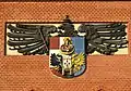 Das alte Wappen am Roten Chemiegebäude