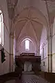 Schiff, zur Fassadenwand