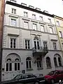 Stollbergstraße 22, Mietshaus, spätklassizistisch, 1860–1861 von Friedrich Bürklein