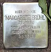 Stolpersteine vor Hedwig Fechheimers und Margarete Brühls letztem freiwilligen Wohnsitz