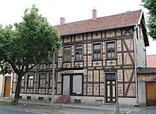 Wohn- und Geschäftshaus