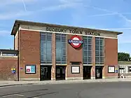 Sudbury Town, London;typischer Entwurf von Charles Holden