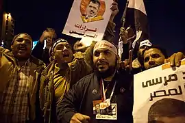 Unterstützer Mursis auf einer einige Kilometer vom Präsidentenpalast entfernten Großkundgebung der Muslimbruderschaft