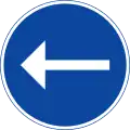 vorgeschriebene Fahrtrichtung – hier links
