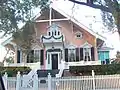 Schwebegiebel am Swiss Chalet „Bullitt-Longenecker House“ in New Orleans (USA), 1868–1869