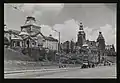 nach Zarembar 1949 an ul. Jana z Kolna, auf den Seitenflügeln des Nationalmuseums sind noch die Unterkonstruktion der Dachrondelle zu sehen