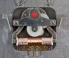 Lavet-Schrittmotor als Uhrwerk einer Tochteruhr, T&N