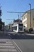 Heckansicht eines TVR auf der Steilstrecke