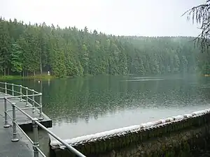 Blick auf den Stausee der Talsperre Tambach-Dietharz