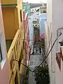 Historisches Treppenviertel, oben im Bild die Kirche