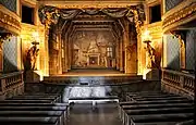 Zuschauerraum und Bühne im Théâtre de la Reine
