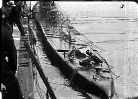 USS Lancetfish (SS-296) nach ihrer Bergung Anfang April 1945.