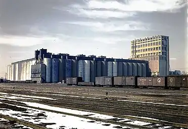 Der Getreideheber mit Silo-Komplex 1943, Kapazität 10 Mio. Bushel (etwa 350.000 m³)