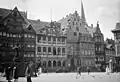 Marktplatz-Südseite, links das Wedekindhaus (1927)