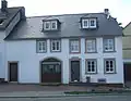 Quereinhaus