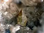 Gelblicher Titanit aus Ochtendung in der Eifel