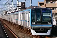 Zehnteiliger Triebzug derBaureihe 15000 von Tōkyō Metro(Indienststellung: 2010)