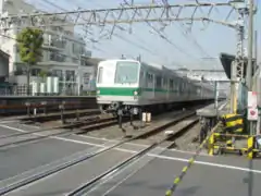 Ebenerdiger Abschnitt bei Higashi-Kitazawa