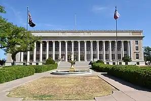 Tom Green County Courthouse, gelistet im NRHP mit der Nr. 88002555