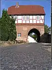 Torbogen von Osten