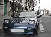 MR2 mit geöffneten Klappscheinwerfern