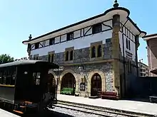 Empfangsgebäude des Bahnhofs Azpeitia