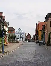 Hauptstraße mit Steintor