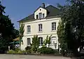 Verwalterhaus (Dasbachstraße 12): spätklassizistischer kubischer Zeltdachbau, 1864