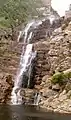Der Wasserfall zu Beginn des Otter Trail