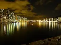 Nachtskyline an der Küste Tsuen Wans, 2009