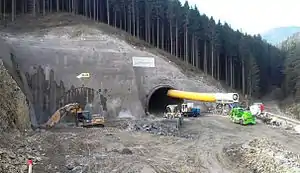 Tunel Čebrať