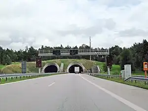 Westportal des Tunnels Köngishainer Berge