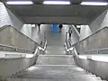 Abgang zur Bahnsteigebene