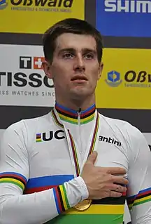 Jauhenij Karaljok als Weltmeisterim Omnium 2020