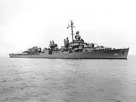 USS Bennett vor der Naval Yard Boston 1943