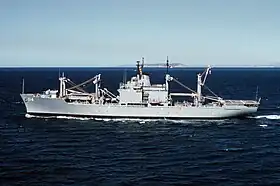 Die USS Durham (LKA-114) im Januar 1989