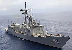 Die USS Elrod (FFG-55) im Karibischen Meer