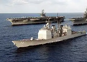 Die Port Royal mit den Flugzeugträgern Nimitz und Independence
