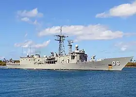 HMAS Newcastle in Hawaii, während RIMPAC 2010