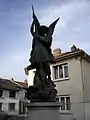 St.-Michael-Statue vor der Kirche Sainte-Barbe