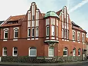 Kreuzstraße 1, das ehemalige Sparkassengebäude von 1906
